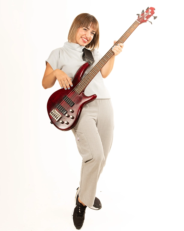 Dental-Estetik-Center-Hekimlerimiz-Dr.-Esma-Coskun-Fotograflar-2024-5